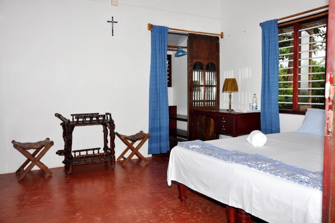 Angeo Beach House Alappuzha Exterior photo