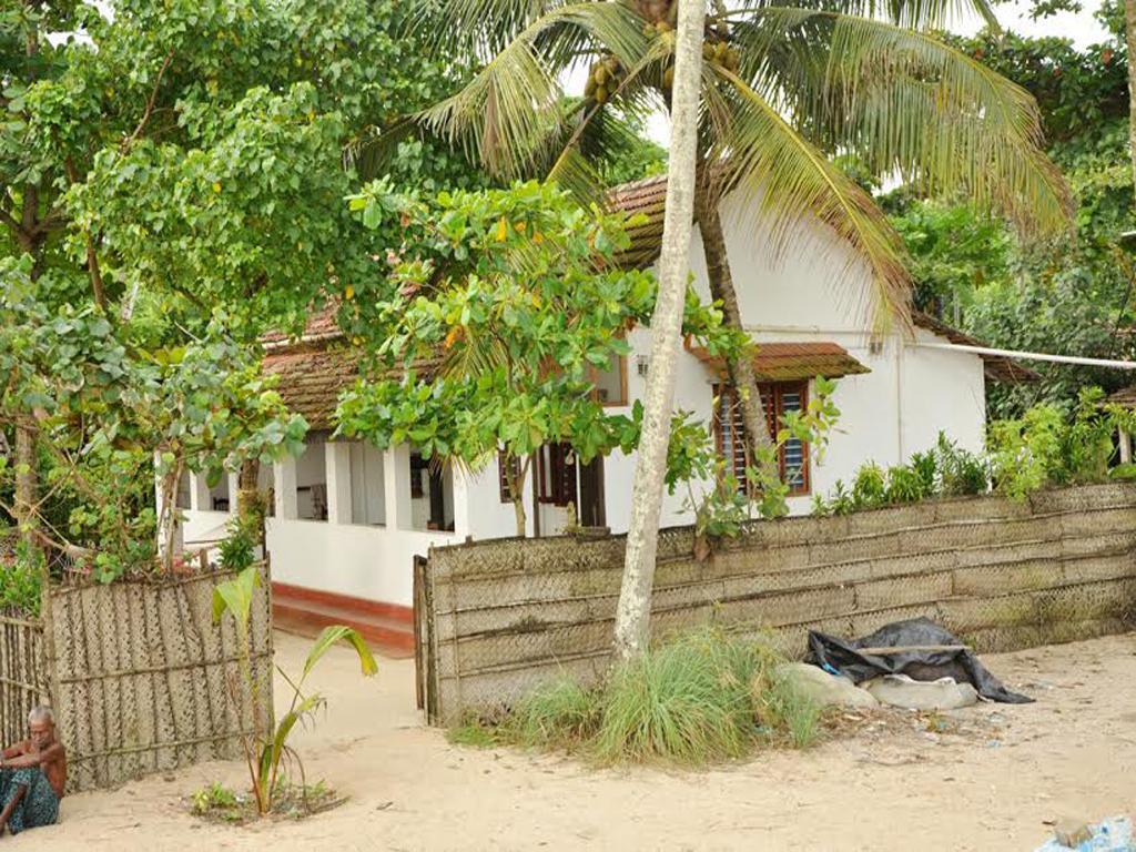 Angeo Beach House Apartment Alappuzha Exterior photo