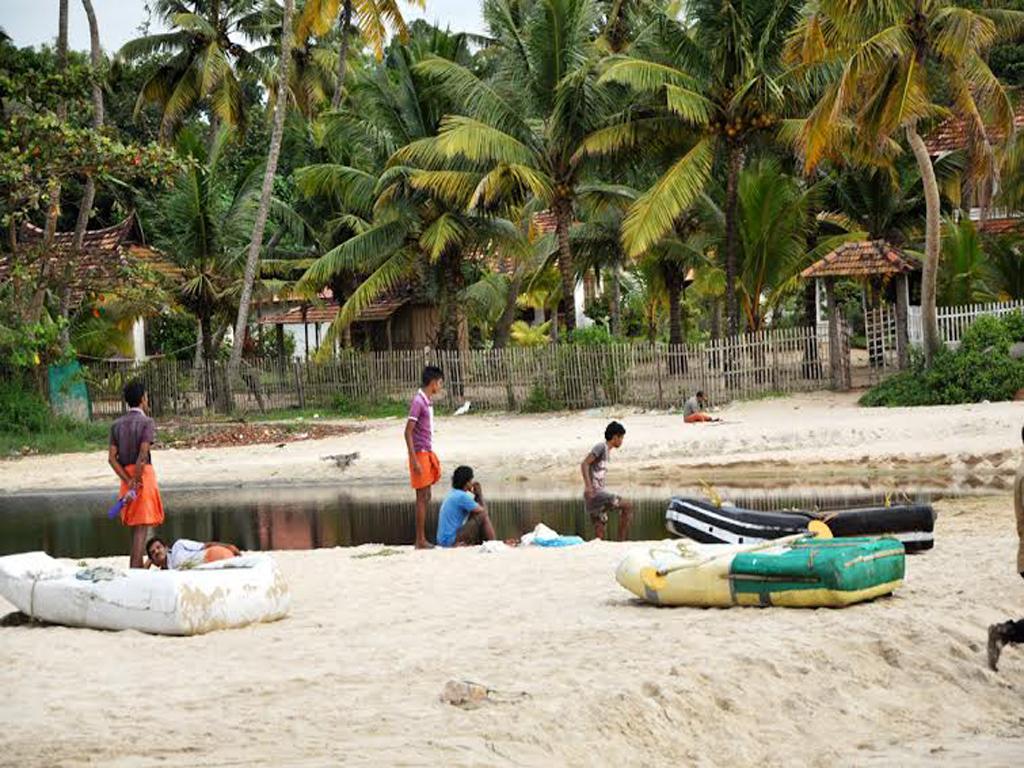 Angeo Beach House Alappuzha Room photo